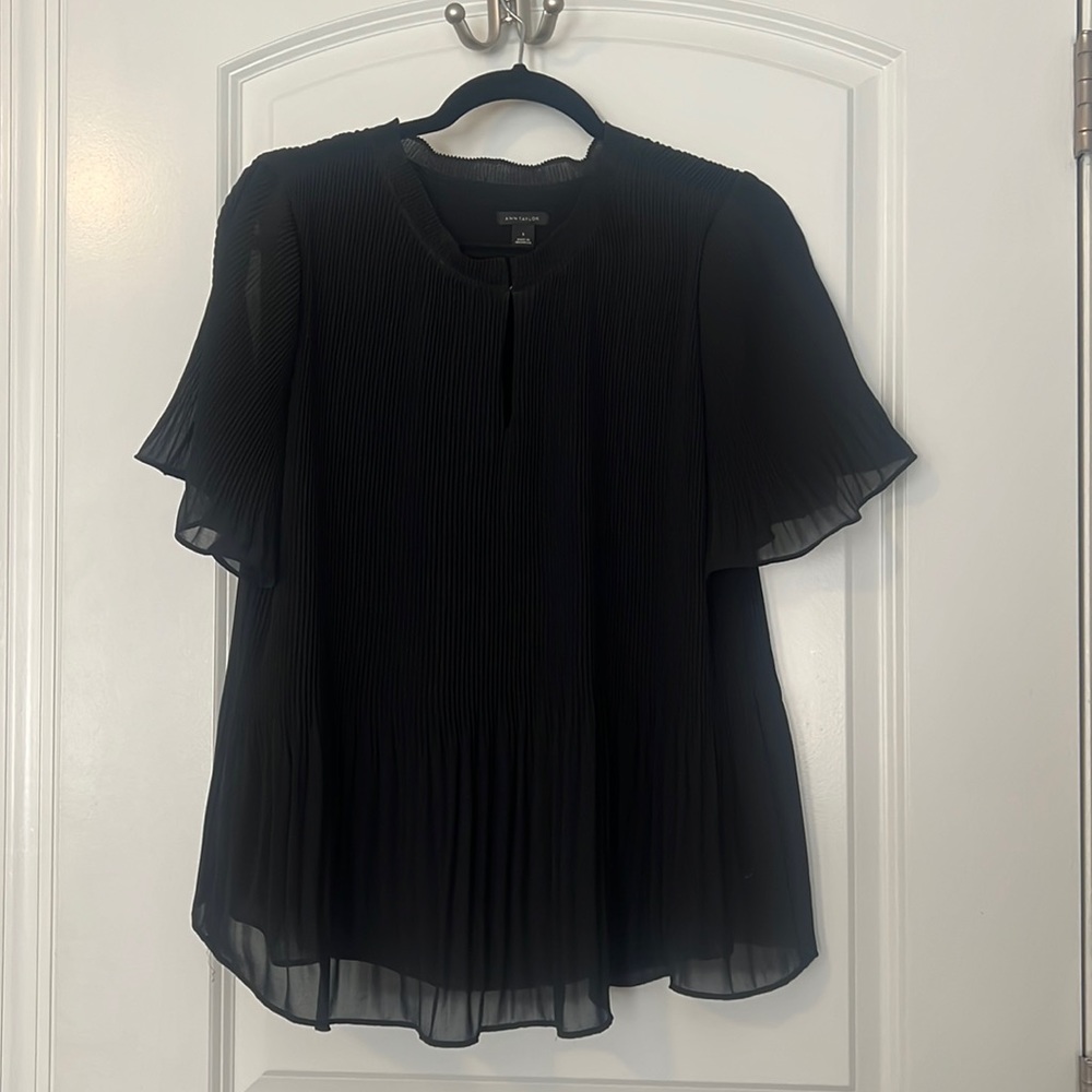 Ann Taylor Flutter Sleeve Pleated Top